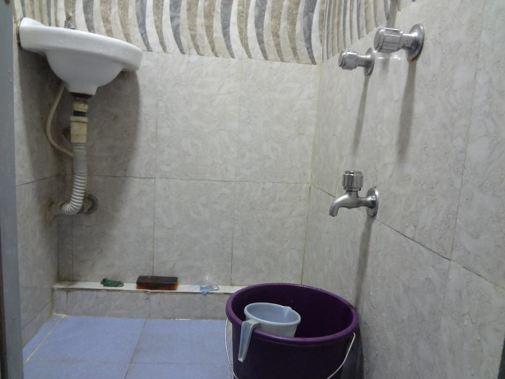 Aashiyana Dormitory Bombaj Zewnętrze zdjęcie